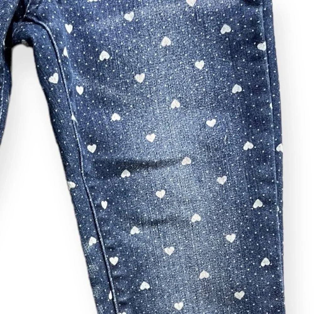 Girls Arizona jeans with white hearts